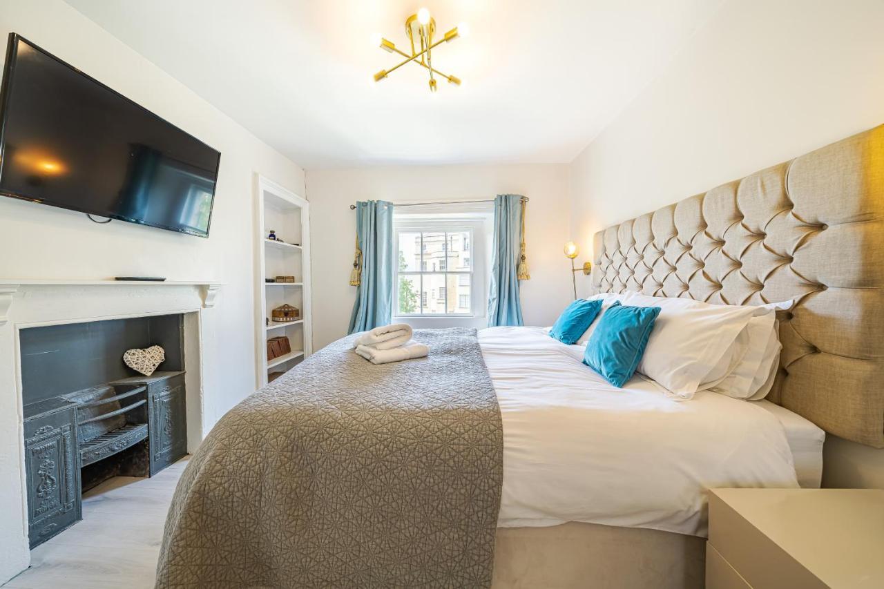 Apartment Charming Two Bedroom Maisonette